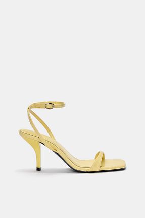 صندل زرد زنانه پاشنه نازک Pull & Bear - کد 940546900