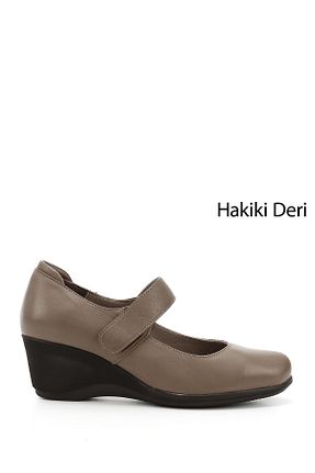 کفش کژوال قهوه ای زنانه چرم خالص GÖNDERİ(R) - کد 832781793
