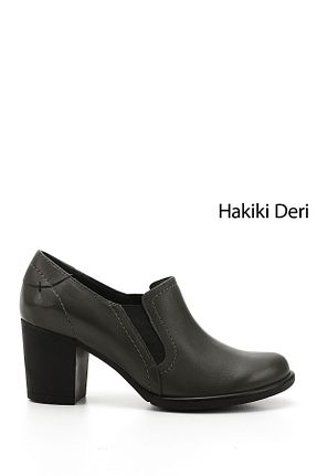 کفش پاشنه بلند کلاسیک خاکی زنانه چرم خالص GÖNDERİ(R) - کد 467928469