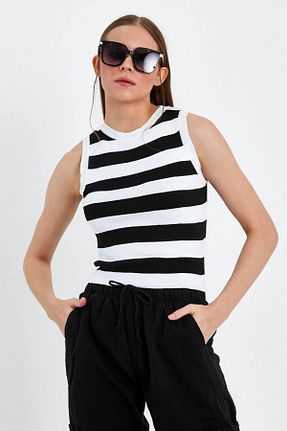 تیشرت مشکی زنانه کراپ İLKCET MODA - کد 660555719