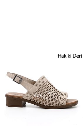 صندل بژ زنانه پاشنه ضخیم GÖNDERİ(R) - کد 692382303