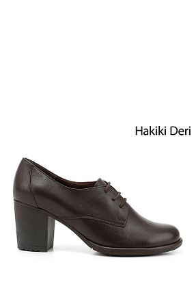 کفش پاشنه بلند کلاسیک قهوه ای زنانه چرم خالص GÖNDERİ(R) - کد 188171096