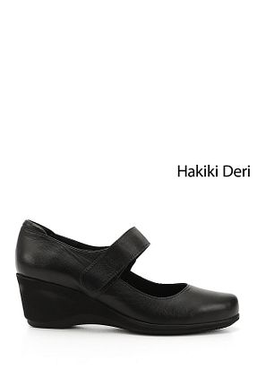 کفش کژوال مشکی زنانه چرم خالص GÖNDERİ(R) - کد 832784312
