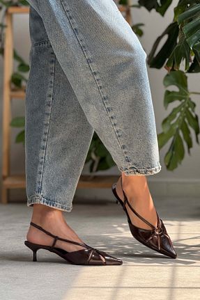 کفش پاشنه بلند کلاسیک قهوه ای زنانه چرم مصنوعی NİŞANTAŞI SHOES - کد 942296280