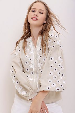 بلوز بژ زنانه طرح دار Trend Alaçatı Stili - کد 139646628