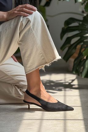 کفش پاشنه بلند کلاسیک مشکی زنانه جیر NİŞANTAŞI SHOES - کد 942952246