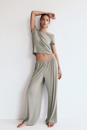 ست لباس راحتی خاکی زنانه طرح دار H&M - کد 942949263