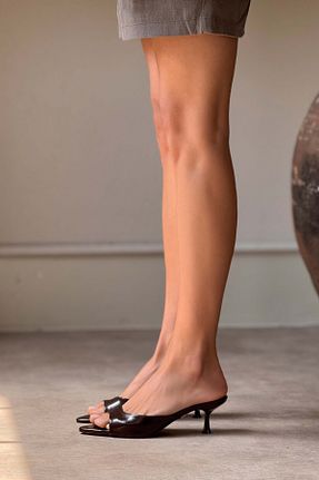 دمپائی قهوه ای زنانه چرم مصنوعی NİŞANTAŞI SHOES - کد 942299309