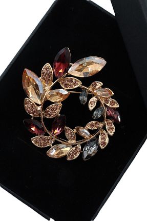 سنجاق سینه قهوه ای زنانه فلزی KEEBA - کد 898714867