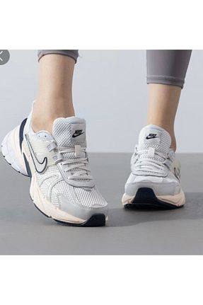 کفش اسنیکر رنگی زنانه بند دار Nike - کد 945355536