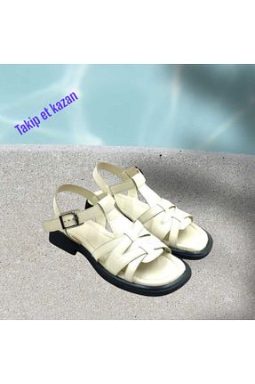صندل بژ زنانه پاشنه تخت Escarpinshoes - کد 940264817