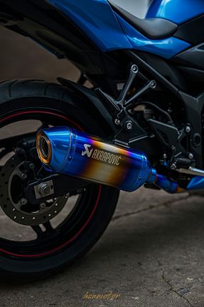 ست گرناژ موتور سیکلت Akrapovic - کد 871700262