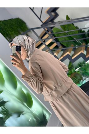 ست بالاتنه و پائین تنه بژ زنانه رگولار Armine - کد 946591308
