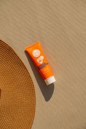 کرم ضد آفتاب صورت SPF 50 + cerisier - کد 924130715