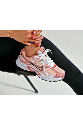 کفش پیاده روی قرمز زنانه چرم مصنوعی Nike - کد 948475156