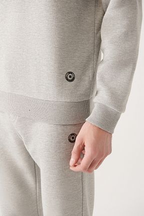 سوئیشرت طوسی مردانه ساده Avva - کد 147652140