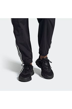 کفش اسنیکر مشکی زنانه بند دار adidas - کد 31166639