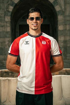 لباس فرم فوتبال قرمز زنانه hummel - کد 952990489