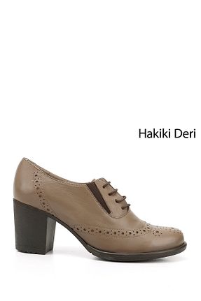 کفش پاشنه بلند کلاسیک قهوه ای زنانه چرم خالص GÖNDERİ(R) - کد 280700120