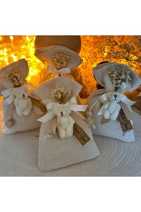 هدیه مفهومی MoreAndMoreCandles - کد 945485503