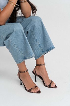 کفش پاشنه بلند کلاسیک رنگی زنانه چرم مصنوعی NİŞANTAŞI SHOES - کد 953432137