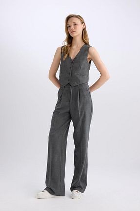 شلوار پارچه ای طوسی زنانه فاق نرمال Defacto - کد 855829413