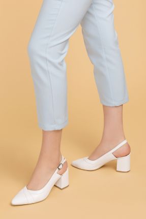 کفش پاشنه بلند کلاسیک سفید زنانه چرم طبیعی پاشنه ضخیم پاشنه متوسط ( 5 - 9 cm ) کد 39878839