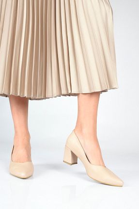 کفش پاشنه بلند کلاسیک بژ زنانه چرم خالص Shoes Time - کد 189548734
