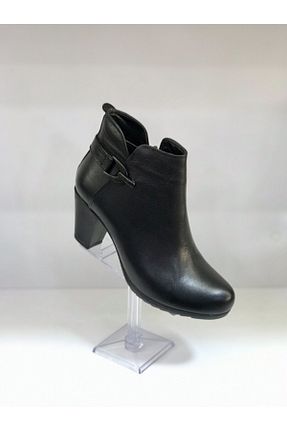 بوت / نیم بوت مشکی زنانه چرم خالص ROAD MASTER - کد 198947694