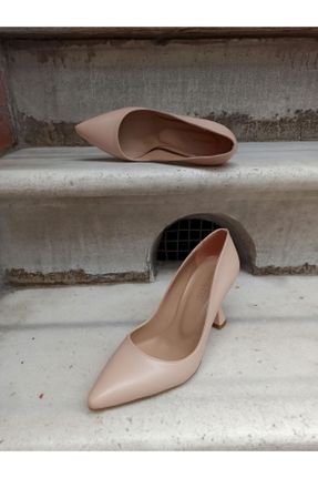 کفش پاشنه بلند کلاسیک بژ زنانه چرم مصنوعی پاشنه متوسط ( 5 - 9 cm ) کد 211325920