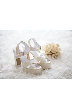 کفش پاشنه بلند کلاسیک سفید زنانه چرم مصنوعی پاشنه بلند ( +10 cm) پاشنه ضخیم کد 41079127
