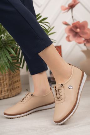 کفش کلاسیک بژ زنانه چرم مصنوعی پاشنه کوتاه ( 4 - 1 cm ) پاشنه ساده کد 239773497
