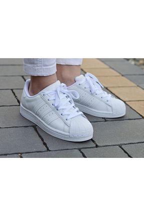کفش اسنیکر سفید زنانه بند دار adidas - کد 54725647