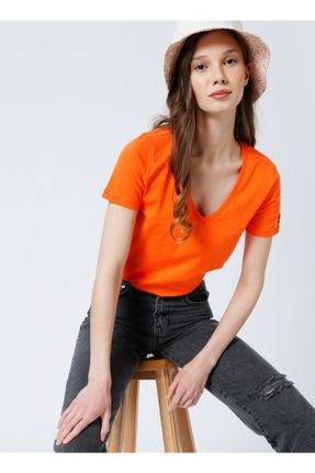 تی شرت نارنجی زنانه یقه هفت بیسیک کد 242430122