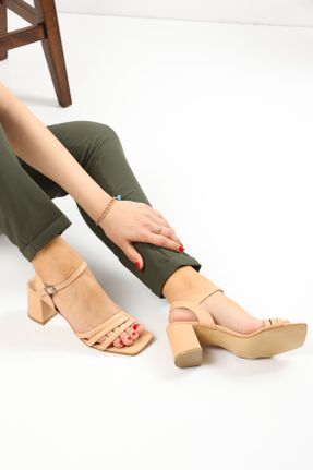 کفش پاشنه بلند کلاسیک بژ زنانه پاشنه ضخیم پاشنه متوسط ( 5 - 9 cm ) چرم مصنوعی کد 262528334