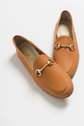 کفش لوفر قهوه ای زنانه چرم طبیعی پاشنه کوتاه ( 4 - 1 cm ) کد 80535046
