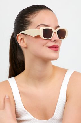 عینک آفتابی سفید زنانه 50 UV400 استخوان مات هندسی کد 253817615