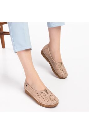 کفش کژوال بژ زنانه چرم طبیعی پاشنه کوتاه ( 4 - 1 cm ) کد 278693800