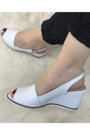 کفش پاشنه بلند پر سفید زنانه چرم طبیعی پاشنه متوسط ( 5 - 9 cm ) کد 283627655