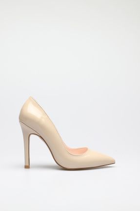 کفش پاشنه بلند کلاسیک بژ زنانه چرم لاکی پاشنه بلند ( +10 cm) پاشنه نازک کد 76204971