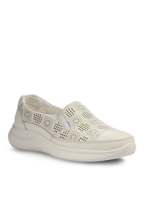 کفش کژوال سفید زنانه چرم مصنوعی پاشنه کوتاه ( 4 - 1 cm ) پاشنه ساده کد 305279416