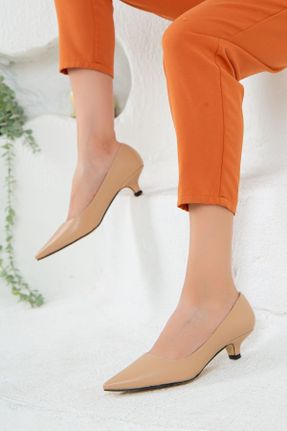 کفش پاشنه بلند کلاسیک بژ زنانه جیر پاشنه نازک پاشنه کوتاه ( 4 - 1 cm ) کد 312580784