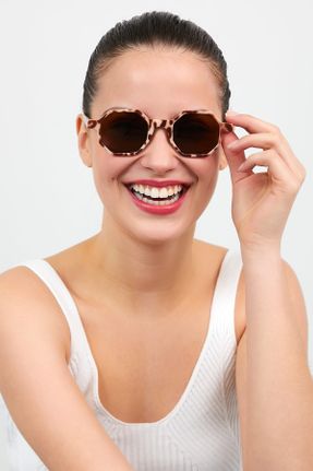 عینک آفتابی سفید زنانه 50 UV400 فلزی مات مستطیل کد 251806421