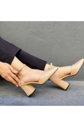 کفش پاشنه بلند کلاسیک بژ زنانه پاشنه متوسط ( 5 - 9 cm ) کد 332134190