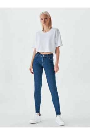 شلوار جین آبی زنانه پاچه تنگ فاق بلند استاندارد کد 332611960