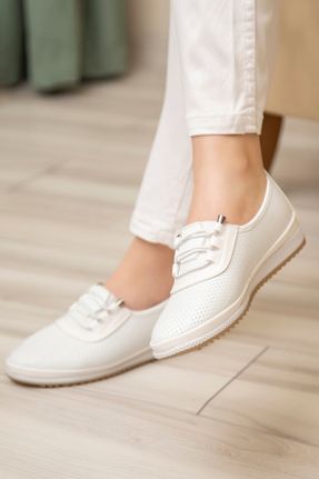 کفش کلاسیک سفید زنانه چرم مصنوعی کد 332963972