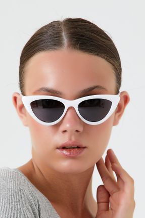 عینک آفتابی سفید زنانه 50 UV400 استخوان مات گربه ای کد 121502227