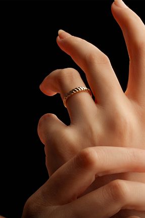 انگشتر طلا طلائی زنانه 14 عیار Kuyumcum - کد 342769507