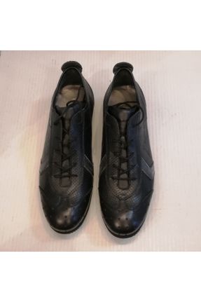 کفش کژوال مشکی زنانه چرم طبیعی پاشنه کوتاه ( 4 - 1 cm ) پاشنه ساده کد 343223802