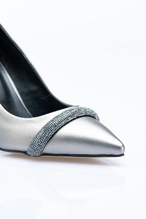 کفش کلاسیک طلائی زنانه پاشنه کوتاه (1 - 4 سانتی متر) lizshoe - کد 356970517